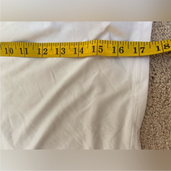 NEW Adidas Fast Flower crop mesh back shirt white size L - Picture 2 of 6